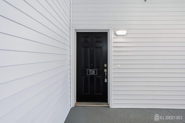 718 Stiller Lane, Monroe, NJ 08831