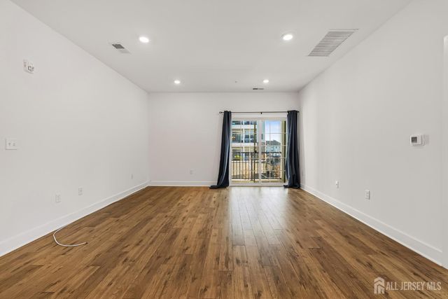 718 Stiller Lane, Monroe, NJ 08831