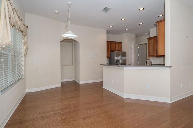 19027 DOVE CREEK DRIVE, Tampa, FL 33647