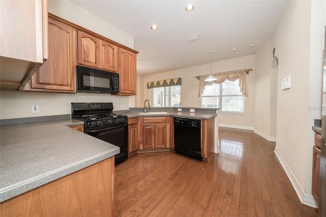 19027 DOVE CREEK DRIVE, Tampa, FL 33647