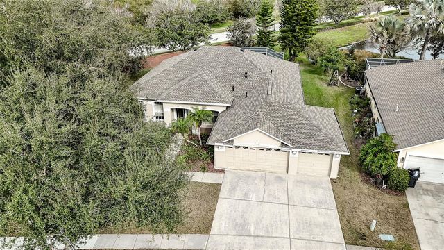 19027 DOVE CREEK DRIVE, Tampa, FL 33647