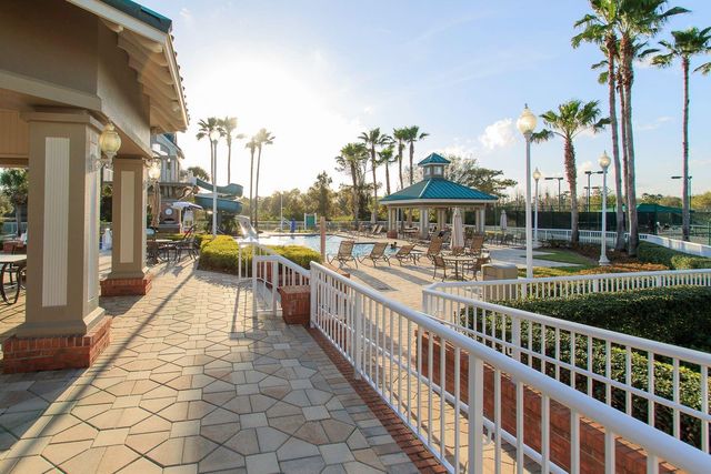 19027 DOVE CREEK DRIVE, Tampa, FL 33647