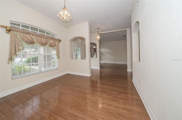 19027 DOVE CREEK DRIVE, Tampa, FL 33647