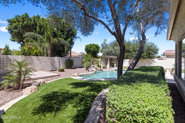 4382 S WILDFLOWER Place, Chandler, AZ 85248