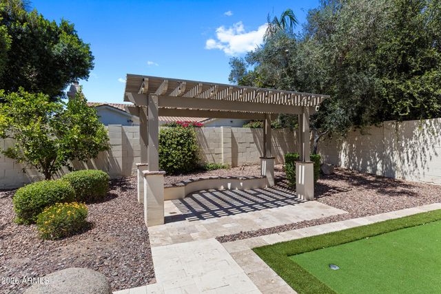 4382 S WILDFLOWER Place, Chandler, AZ 85248