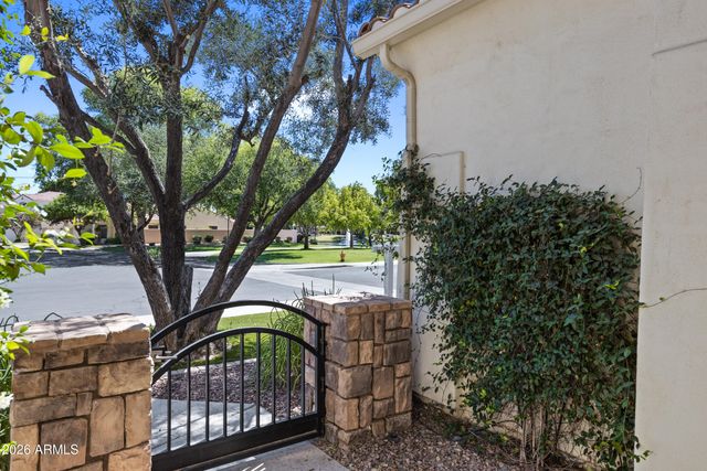4382 S WILDFLOWER Place, Chandler, AZ 85248