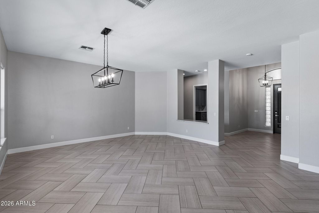 Image 10 of property listing at 4382 S WILDFLOWER Place, Chandler, AZ 85248