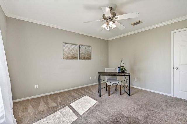 304 Chester Drive, Friendswood, TX 77546