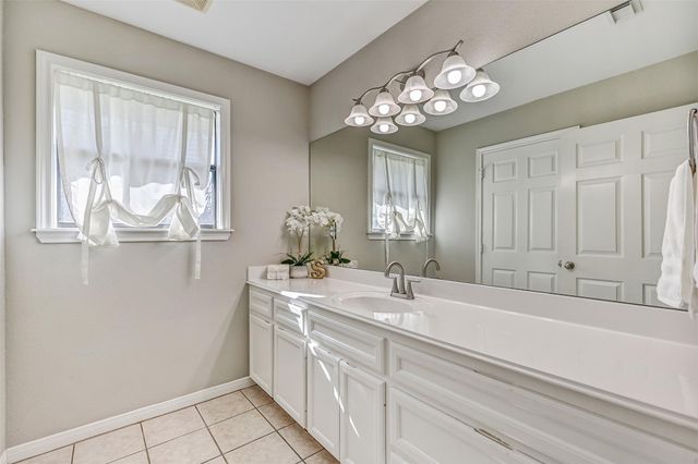 304 Chester Drive, Friendswood, TX 77546