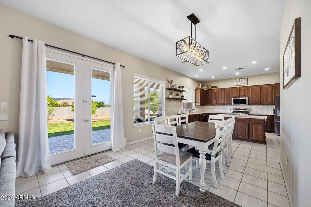 Image 13 of property listing at 3126 E GARY Street, Mesa, AZ 85213