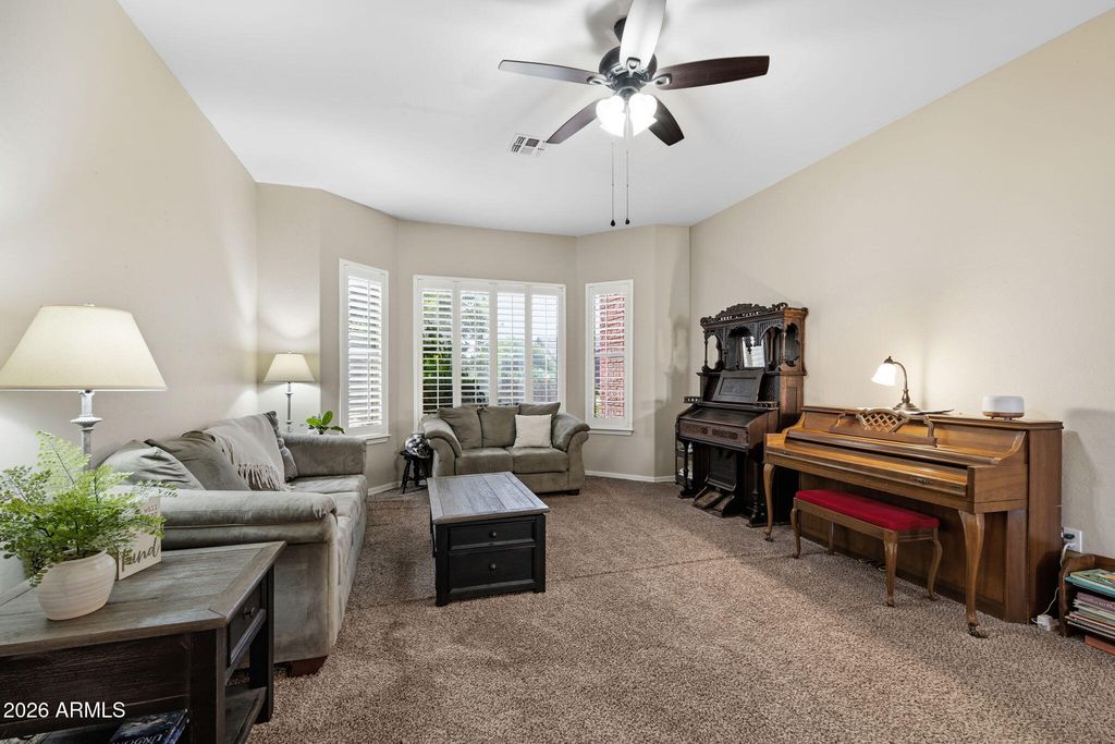 Image 9 of property listing at 3126 E GARY Street, Mesa, AZ 85213