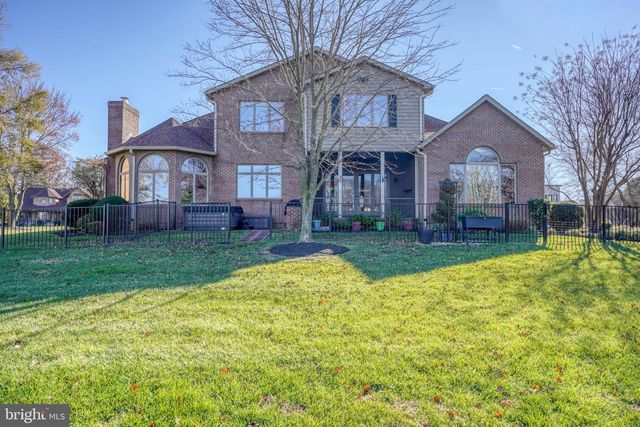 1810 WINDSWEPT CIR, Dover, DE 19901