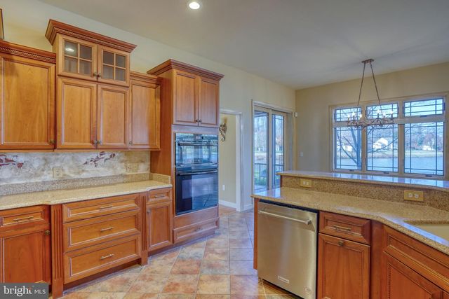 1810 WINDSWEPT CIR, Dover, DE 19901