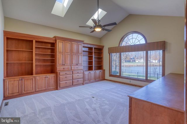 1810 WINDSWEPT CIR, Dover, DE 19901