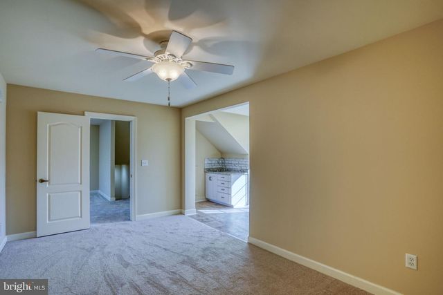 1810 WINDSWEPT CIR, Dover, DE 19901