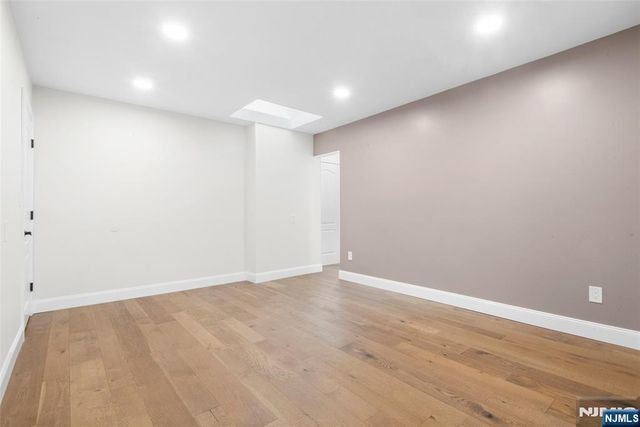 285 Hardenburgh Avenue, Demarest, NJ 07627