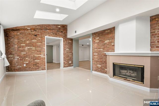 285 Hardenburgh Avenue, Demarest, NJ 07627