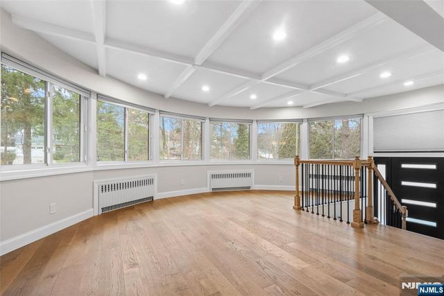 285 Hardenburgh Avenue, Demarest, NJ 07627