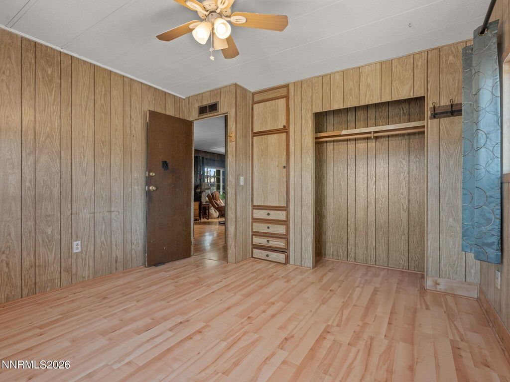 Image 15 of property listing at 7 Esther Circle, Carson City, NV 89706