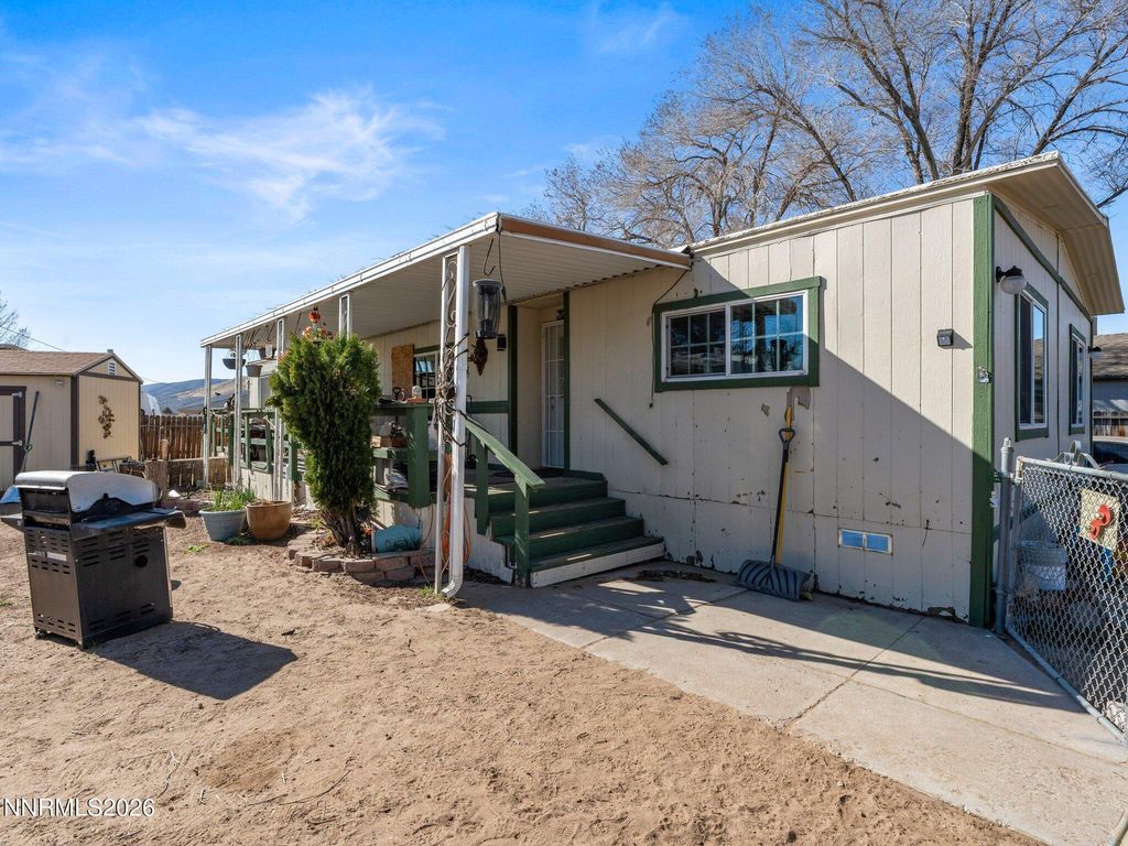 Image 2 of property listing at 7 Esther Circle, Carson City, NV 89706
