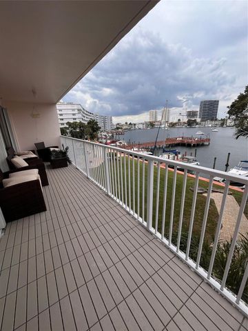 400 Golden Isles Drive 20, Hallandale Beach, FL 33009