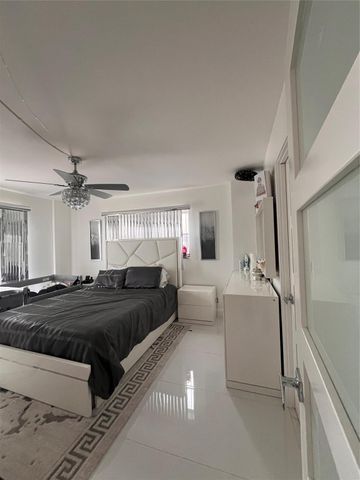 400 Golden Isles Drive 20, Hallandale Beach, FL 33009