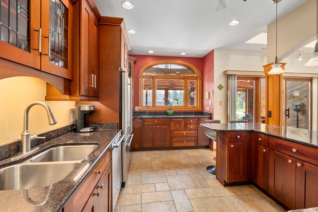 13657 S Parker Road, Homer Glen, IL 60491