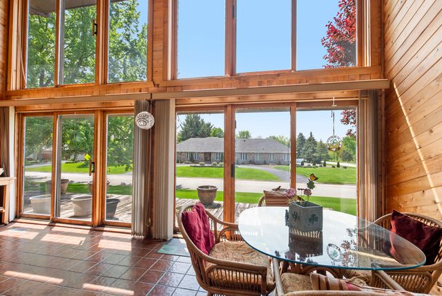 13657 S Parker Road, Homer Glen, IL 60491