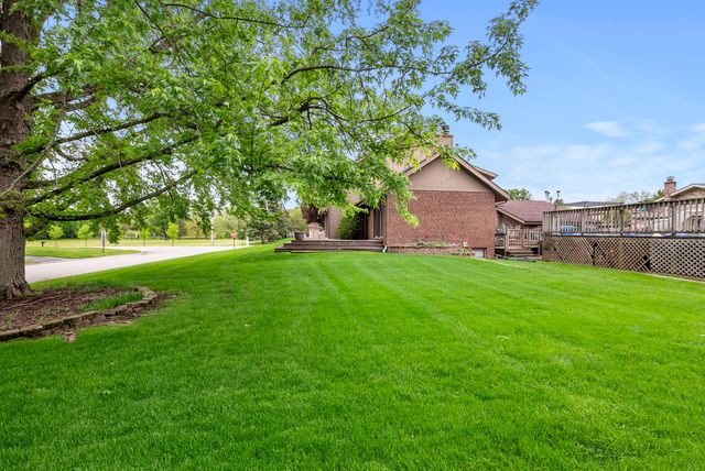 13657 S Parker Road, Homer Glen, IL 60491