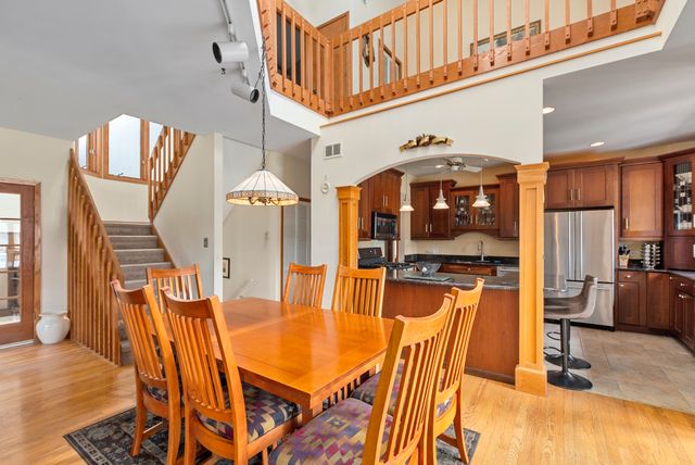13657 S Parker Road, Homer Glen, IL 60491