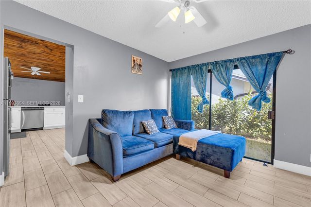 5701 NW 54th Way, Tamarac, FL 33319