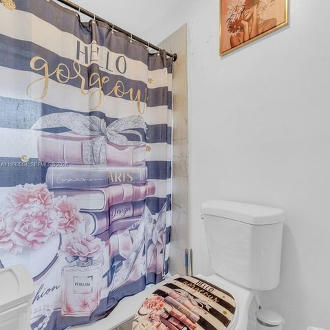 5701 NW 54th Way, Tamarac, FL 33319