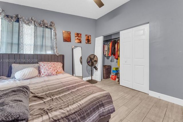 5701 NW 54th Way, Tamarac, FL 33319