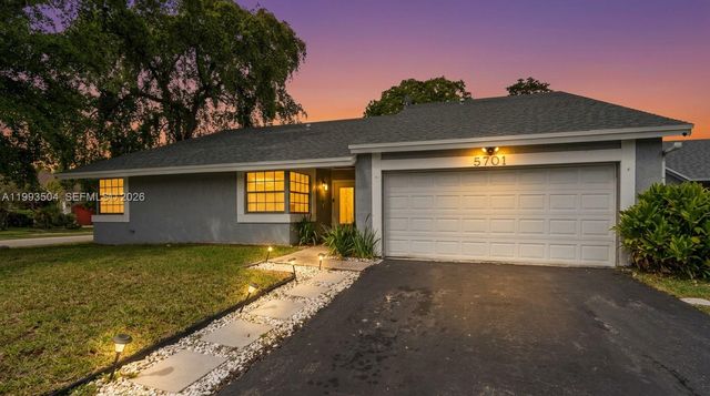 5701 NW 54th Way, Tamarac, FL 33319