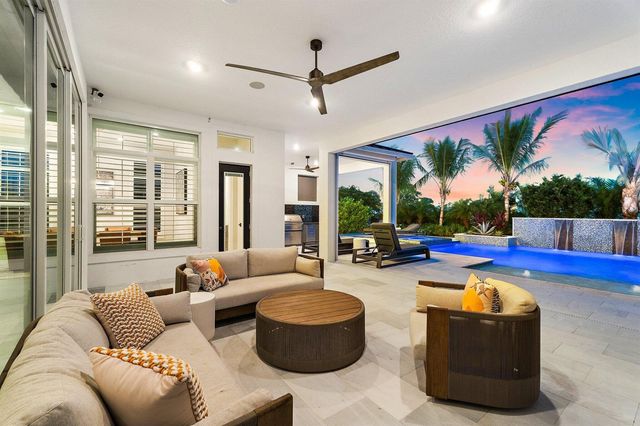 20049 SE Bridgewater Drive, Jupiter, FL 33458