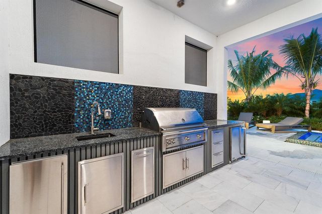 20049 SE Bridgewater Drive, Jupiter, FL 33458