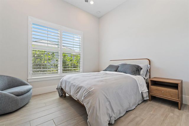 20049 SE Bridgewater Drive, Jupiter, FL 33458