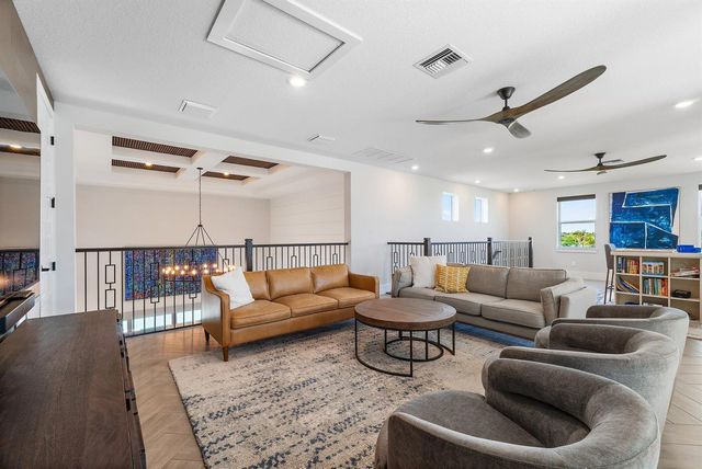 20049 SE Bridgewater Drive, Jupiter, FL 33458