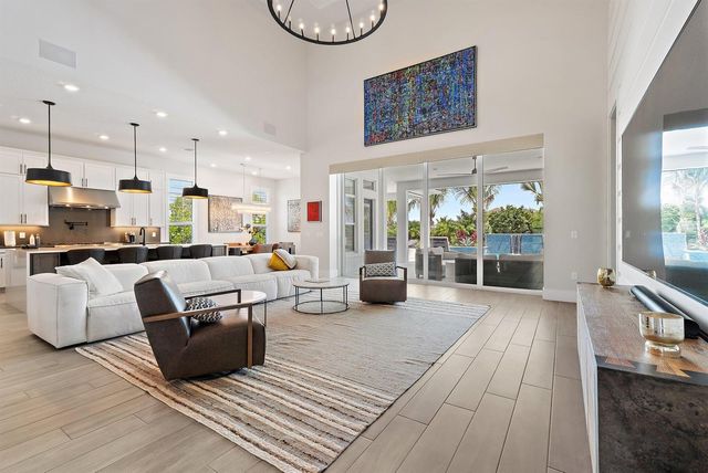 20049 SE Bridgewater Drive, Jupiter, FL 33458