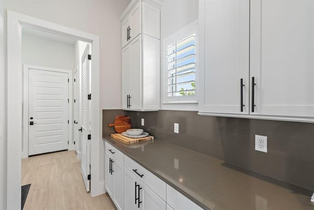 20049 SE Bridgewater Drive, Jupiter, FL 33458