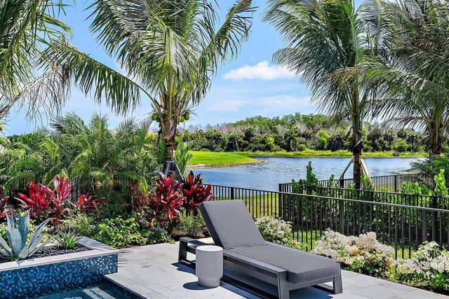 20049 SE Bridgewater Drive, Jupiter, FL 33458