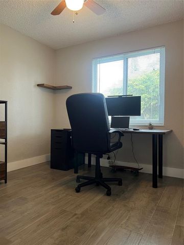 5720 SW 37th Court, Davie, FL 33314