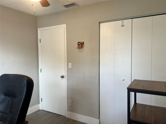 5720 SW 37th Court, Davie, FL 33314