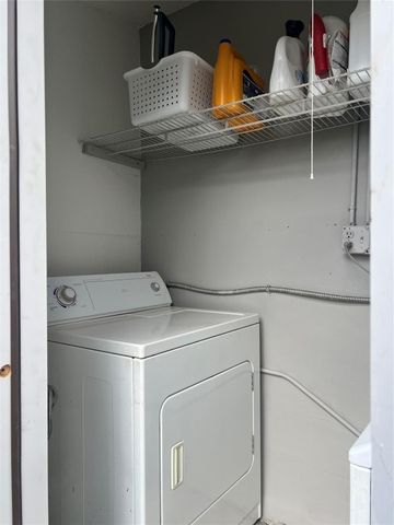 5720 SW 37th Court, Davie, FL 33314