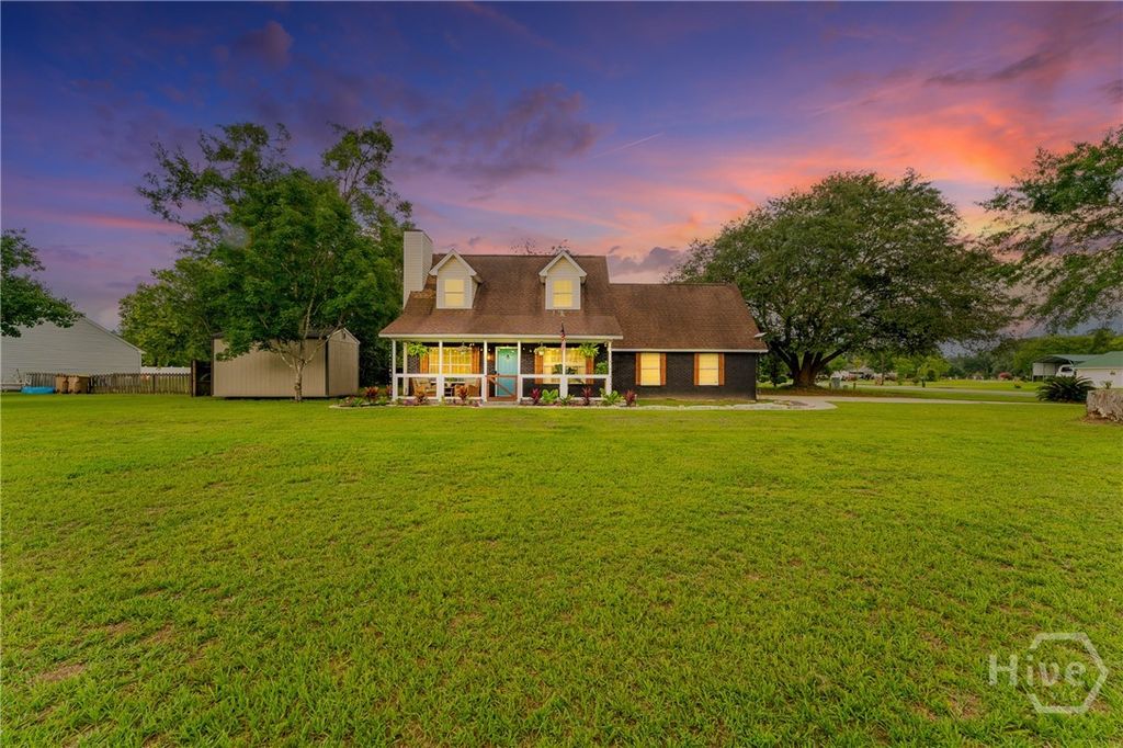 Image 1 of property listing at 100 Live Oak Circle, Rincon, GA 31326
