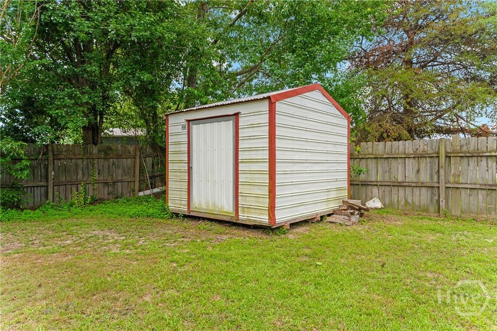 Image 40 of property listing at 100 Live Oak Circle, Rincon, GA 31326