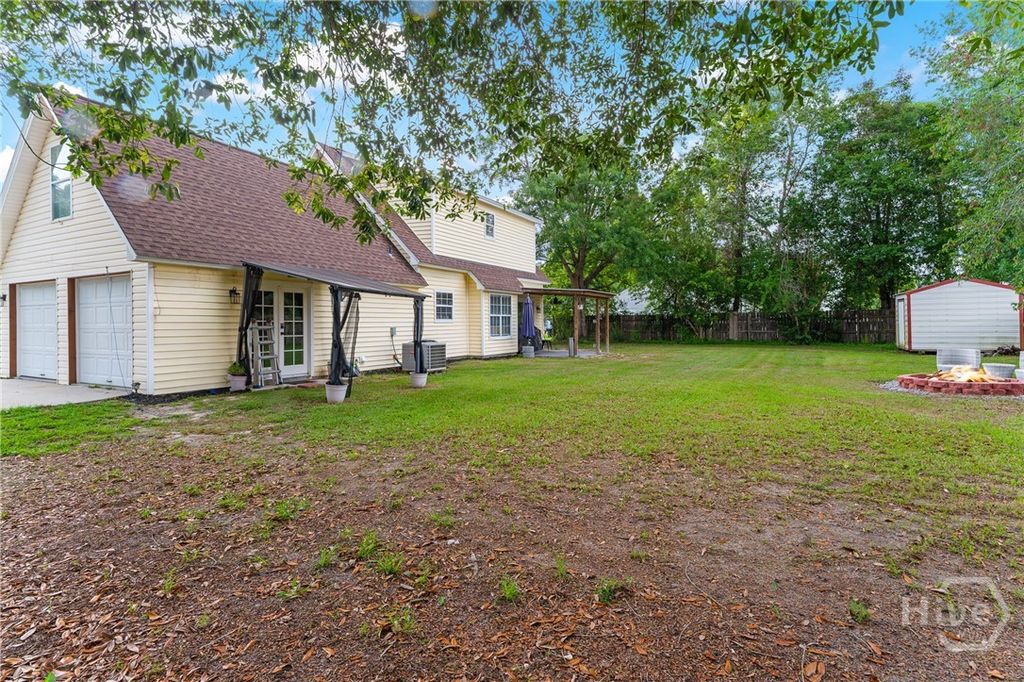 Image 7 of property listing at 100 Live Oak Circle, Rincon, GA 31326