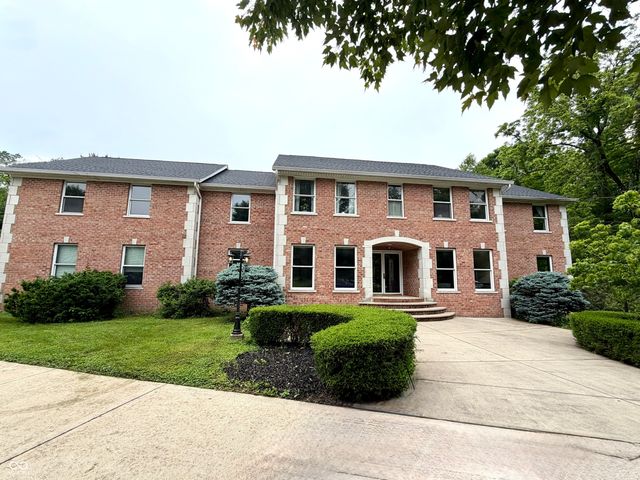 8318 S Ashley Avenue S, Bloomington, IN 47401