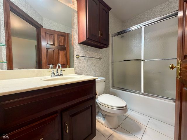 8318 S Ashley Avenue S, Bloomington, IN 47401