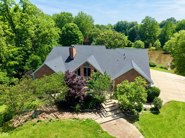 8318 S Ashley Avenue S, Bloomington, IN 47401